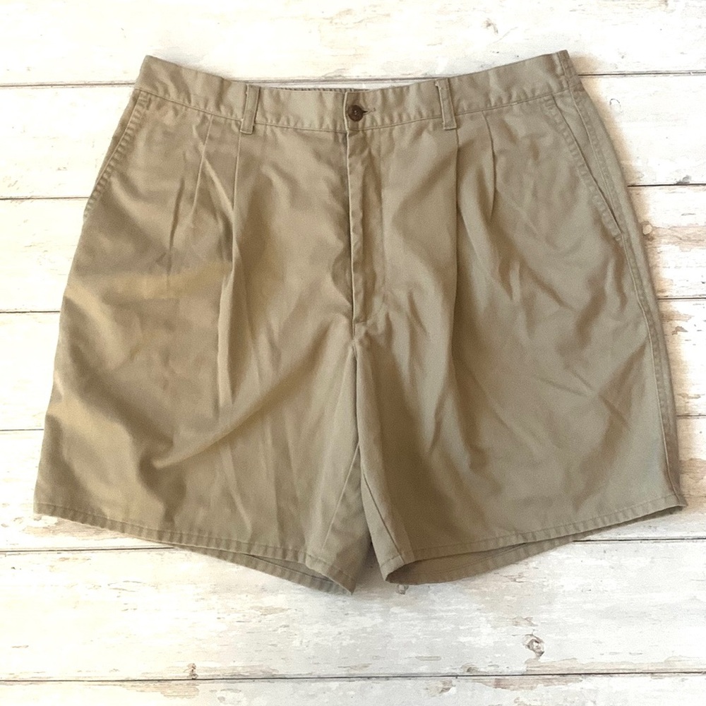 Women’s Size 38 Khaki Pleated Shorts Puritan Brand Tan Brown Color